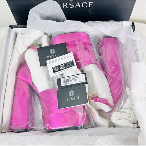 Versace Aevitas 38/ 8 Platform Sandals Satin Crystal Pink Paradise NWB $1,475 - Picture 6 of 8